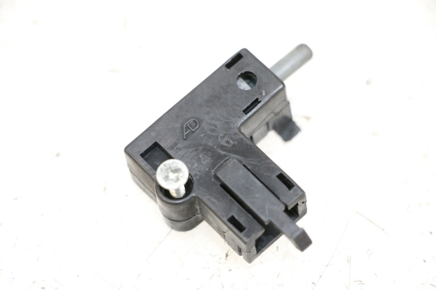 photo de INTERRUPTOR EMBRAGUE YAMAHA XJ600 XJ DIVERSION 600 (1992 - 1997)