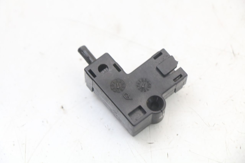 photo de INTERRUPTOR EMBRAGUE YAMAHA XVS DRAG STAR DRAGSTAR 650 (1997 - 2007)