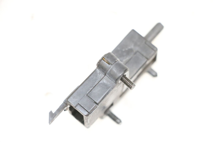 photo de INTERRUPTOR EMBRAGUE KAWASAKI ZR 7 750 (1999 - 2001) - Otra perspectiva