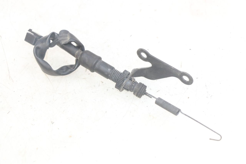 photo de INTERRUPTOR DE LUZ DE FRENO TRASERO HONDA CBR F SC25 1000 (1989 - 1992)