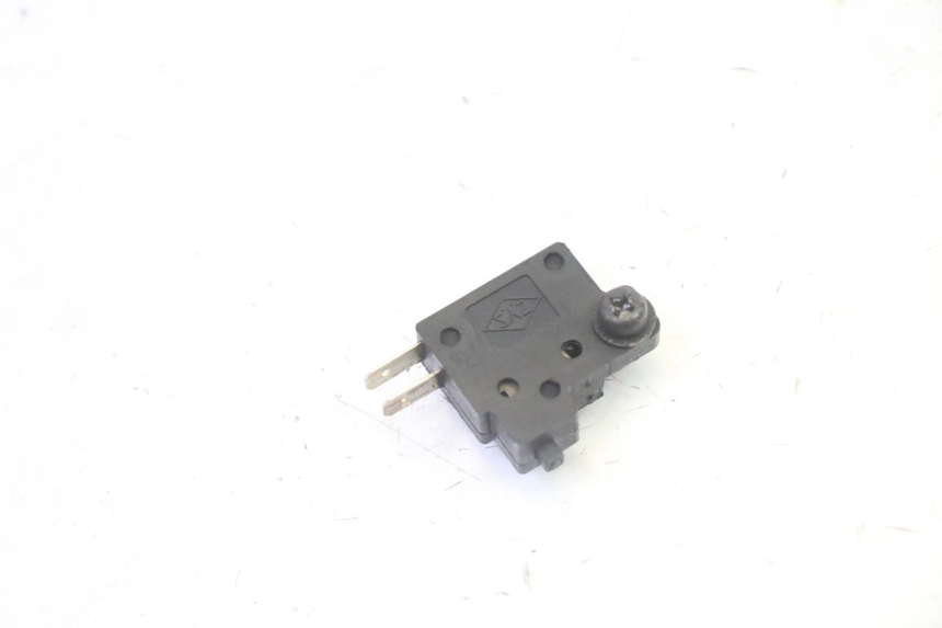 photo de LUZ FRENO INTERRUPTOR TRASERA KYMCO DINK STREET 125 (2009 - 2014)