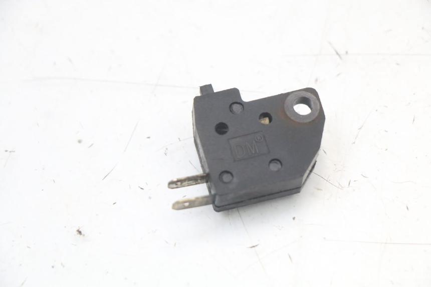 photo de LUZ FRENO INTERRUPTOR TRASERA EBROH BRAVO GLE 1 (2020 - 2024)