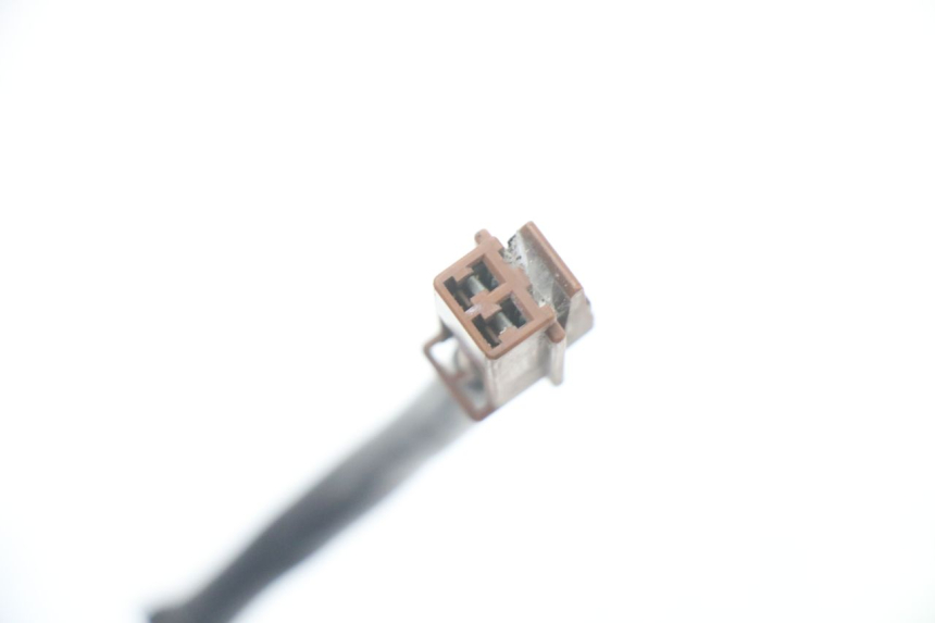 photo de LUZ FRENO INTERRUPTOR TRASERA YAMAHA FZ6 FAZER S2 600 (2007 - 2011)