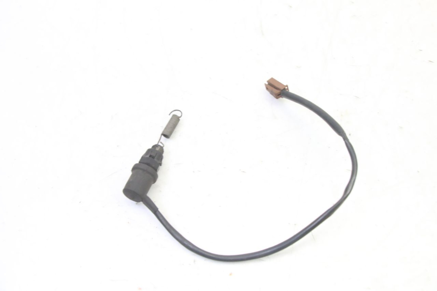 photo de LUZ FRENO INTERRUPTOR TRASERA YAMAHA FZ6 FAZER S2 600 (2007 - 2011)