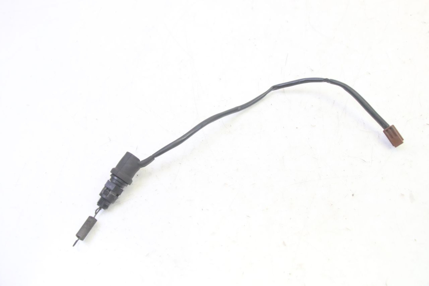 photo de LUZ FRENO INTERRUPTOR TRASERA YAMAHA FZ6 N FAZER 600 (2004 - 2006)
