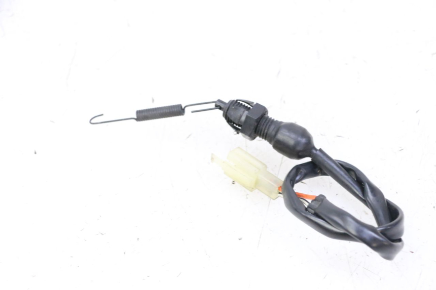 photo de LUZ FRENO INTERRUPTOR TRASERA SUZUKI GSR 750 (2011 - 2017)