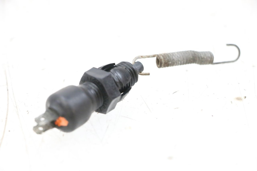 photo de LUZ FRENO INTERRUPTOR TRASERA SUZUKI GSXR GSX-R 1000 (2003 - 2004) - Detalle de la pieza