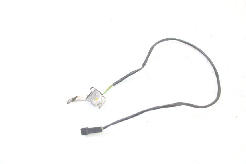 photo de LUZ FRENO INTERRUPTOR TRASERA BMW K 75 RT 750 (1989 - 1997)