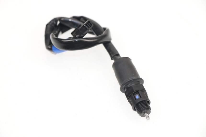 photo de INTERRUPTOR DE LUZ DE FRENO TRASERO KAWASAKI Z 650 (2016 - 2019)