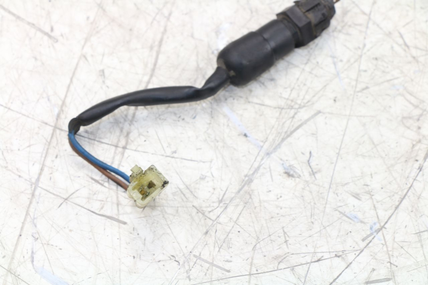 photo de INTERRUPTOR DE LUZ DE FRENO TRASERO KAWASAKI ZZR 600 (1995 - 2004)