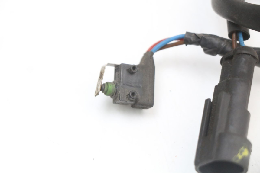 photo de LUZ FRENO INTERRUPTOR TRASERA PIAGGIO MP3 LT 400 (2007 - 2012)