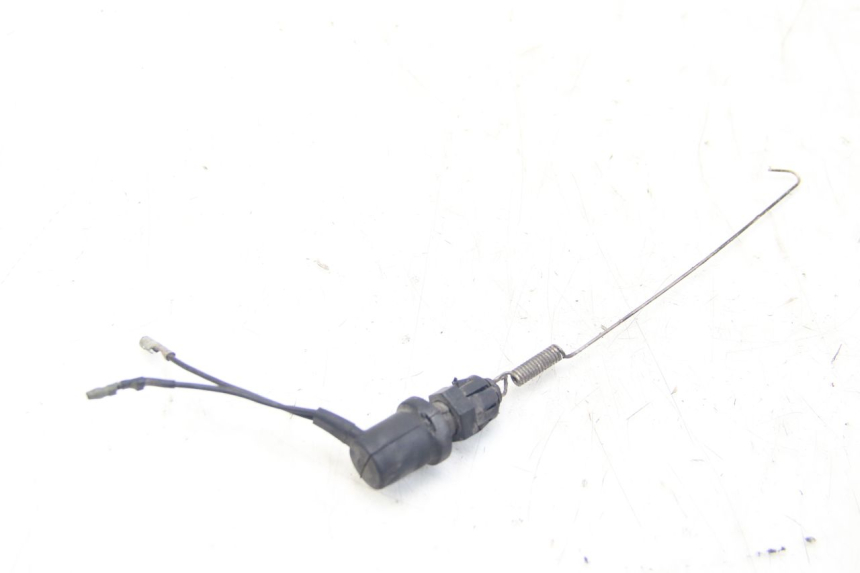 photo de CONTACTOR DE LUZ DE FRENO TRASERO YAMAHA SR 125 (1982 - 2003)