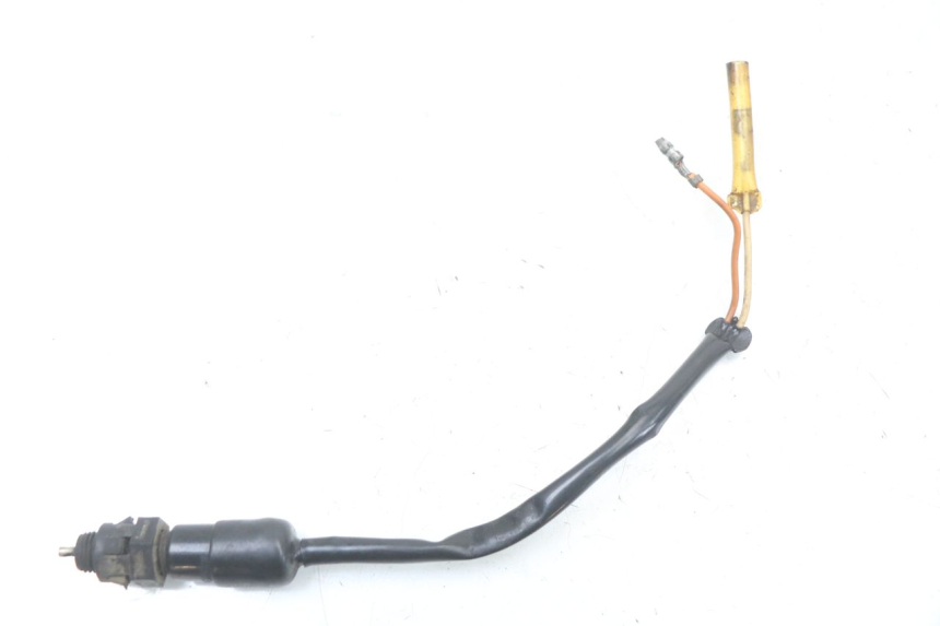 photo de LUZ FRENO INTERRUPTOR TRASERA SUZUKI GSX E 250 (1982 - 1983)