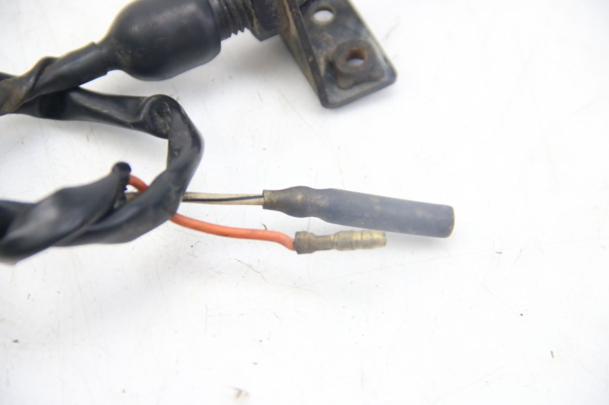 photo de INTERRUPTOR DE LUZ DE FRENO TRASERO SUZUKI GSX-F GSX  F 1100 (1988 - 1994)