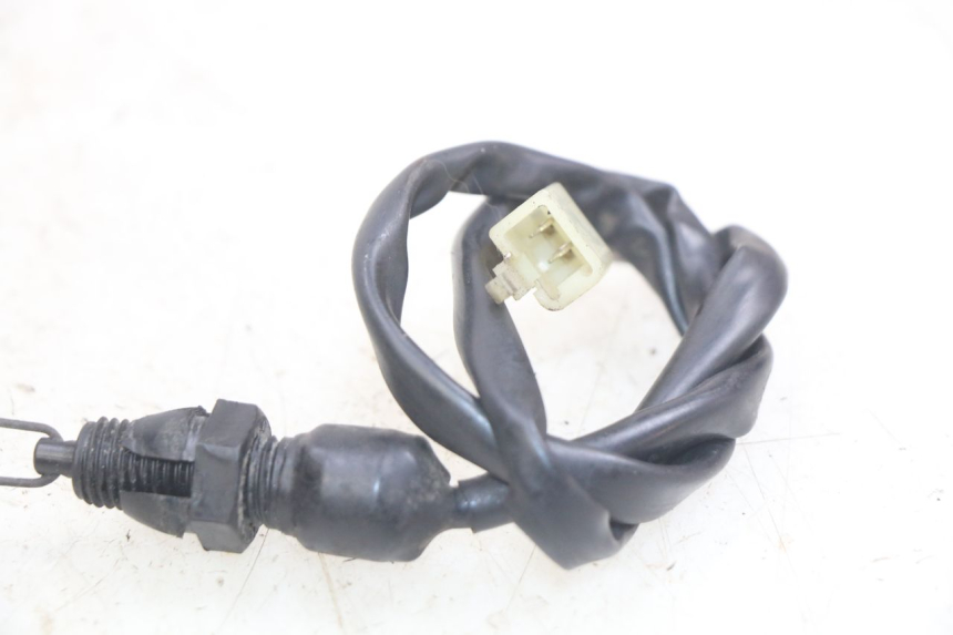 photo de CONTACTOR DE LUZ DE FRENO TRASERO SUZUKI SV N 650 (1999 - 2002)