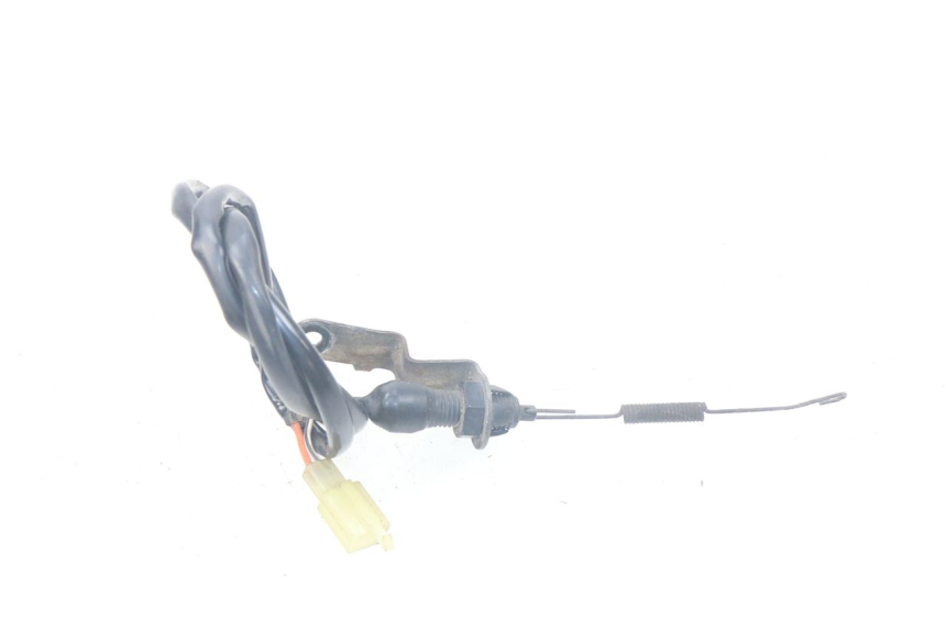 photo de INTERRUPTOR DE LUZ DE FRENO TRASERO SUZUKI XF FREEWIND 650 (1997 - 2003)