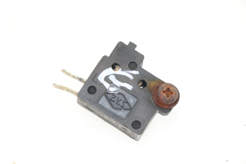 photo de LUZ FRENO INTERRUPTOR TRASERA SYM GTS 125 (2005 - 2008)