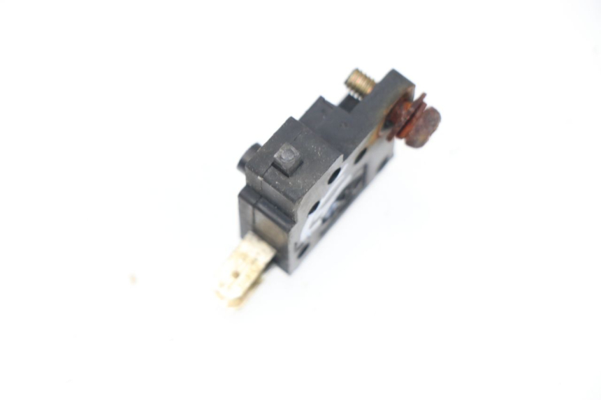 photo de LUZ FRENO INTERRUPTOR TRASERA SYM GTS 125 (2005 - 2008)