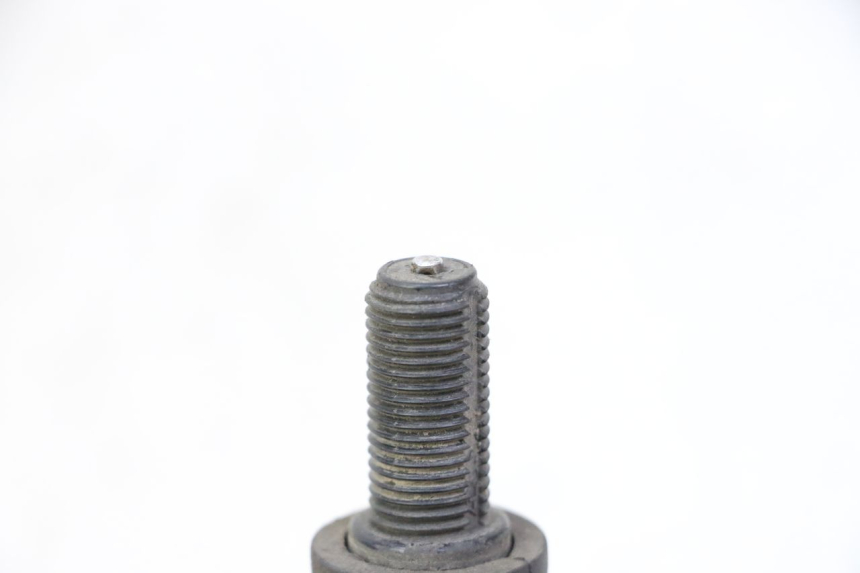 photo de CONTACTOR DE LUZ DE FRENO TRASERO YAMAHA TDM ABS 900 (2002 - 2014)