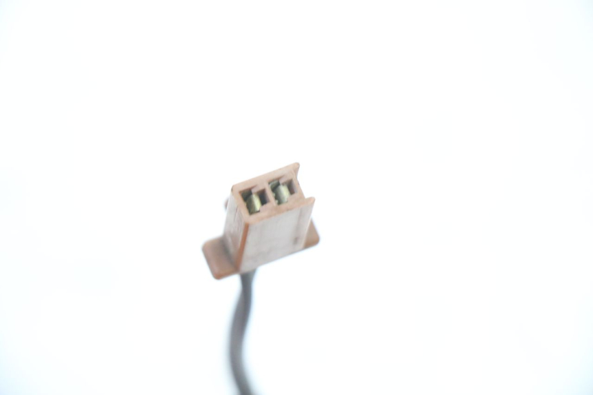 photo de LUZ FRENO INTERRUPTOR TRASERA YAMAHA TDR DELTABOX 125 (1993 - 2003)