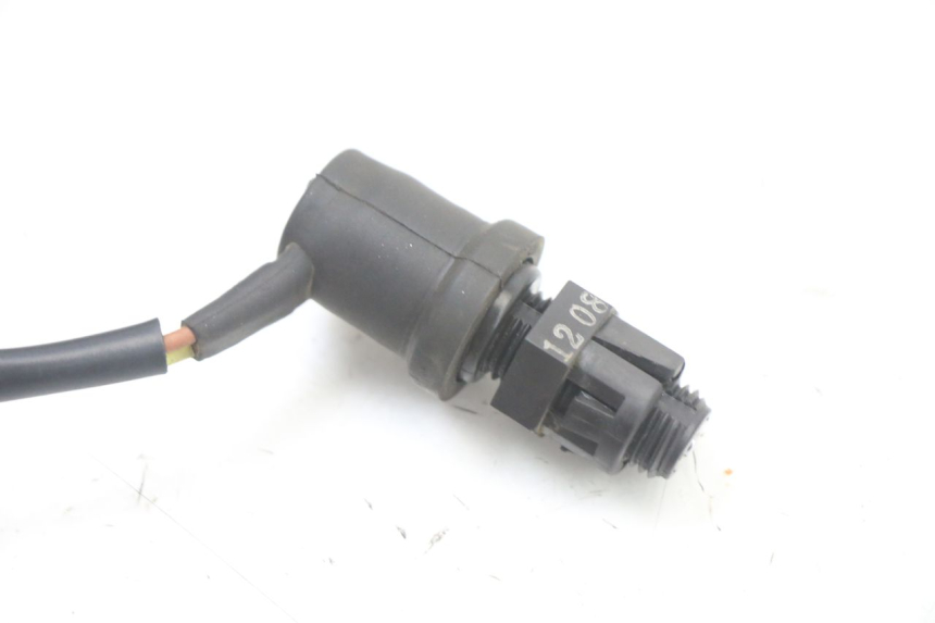 photo de LUZ FRENO INTERRUPTOR TRASERA YAMAHA TRACER 7 700 (2020 - 2024) - Detalle de la pieza