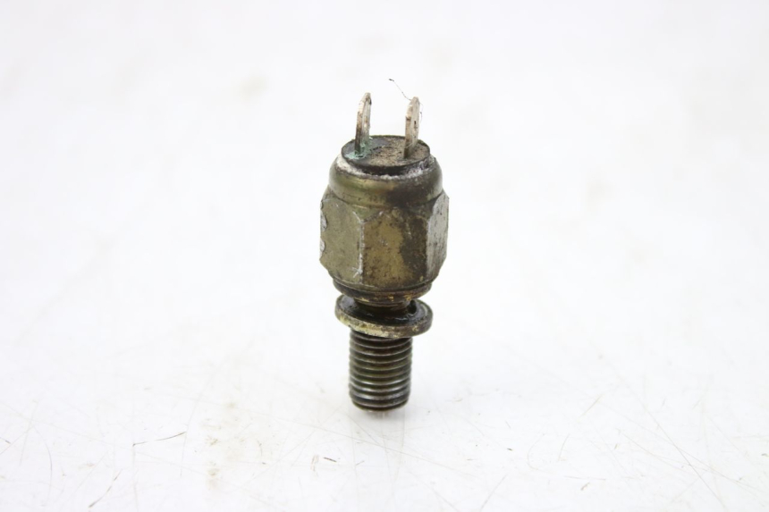 photo de INTERRUPTOR DE LUZ DE FRENO TRASERO KEEWAY TX 50 (2008 - 2015)
