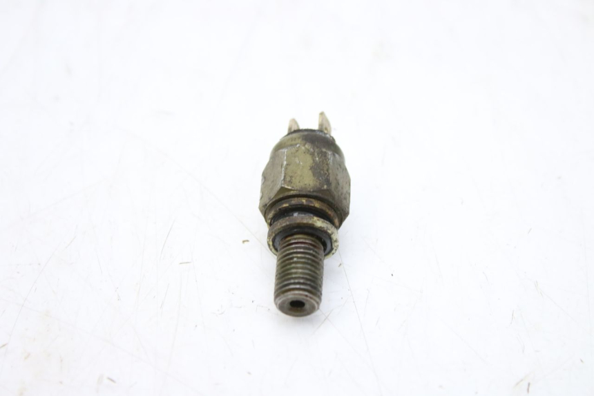 photo de INTERRUPTOR DE LUZ DE FRENO TRASERO KEEWAY TX 50 (2008 - 2015)