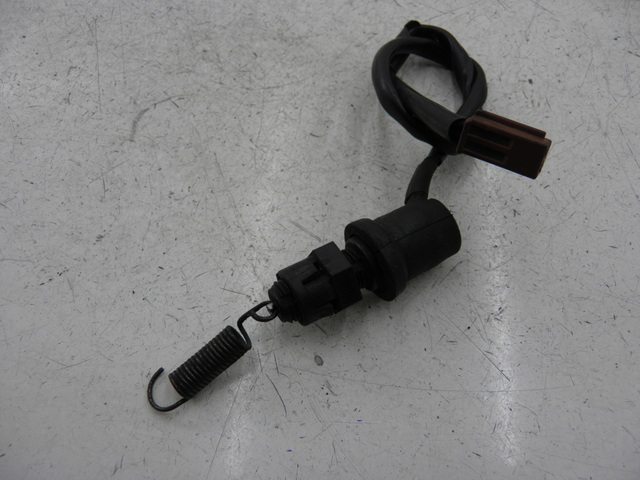 photo de LUZ FRENO INTERRUPTOR TRASERA YAMAHA FZ6 N FAZER 600 (2004 - 2006)