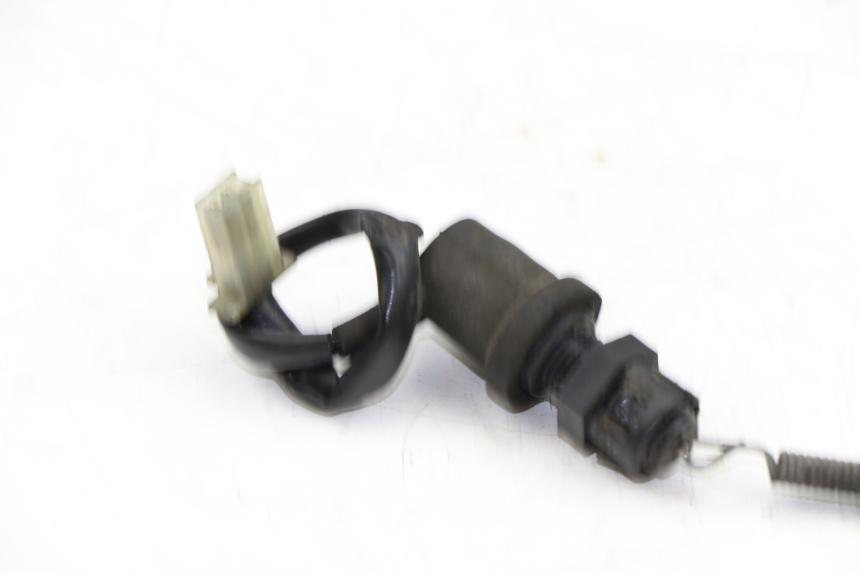 photo de LUZ FRENO INTERRUPTOR TRASERA YAMAHA XJS DIVERSION 600 (2000 - 2003)