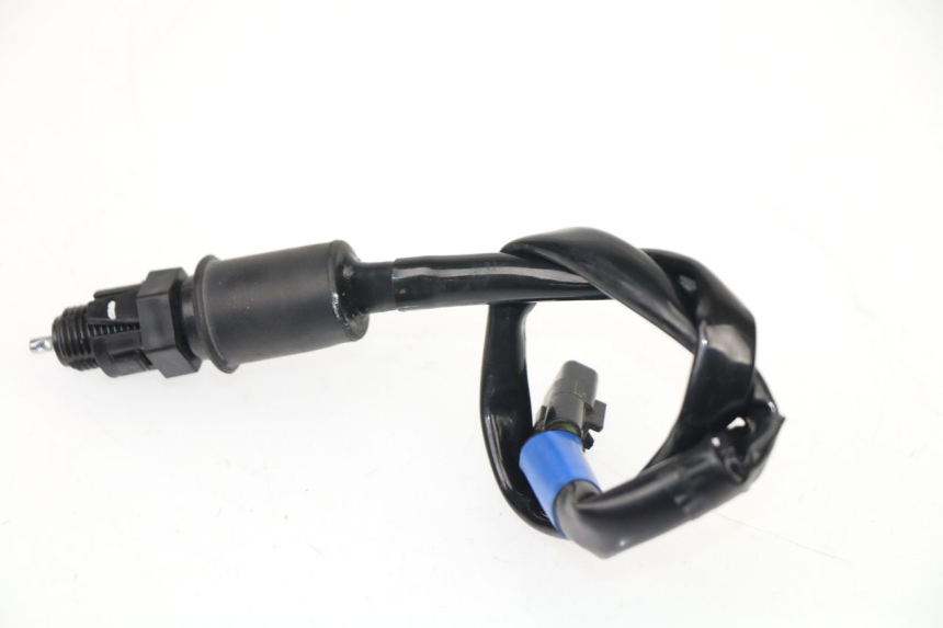 photo de INTERRUPTOR DE LUZ DE FRENO TRASERO KAWASAKI Z 650 (2016 - 2019)