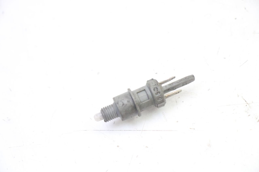 photo de LUZ FRENO INTERRUPTOR YAMAHA BW'S 100 (1999 - 2002)