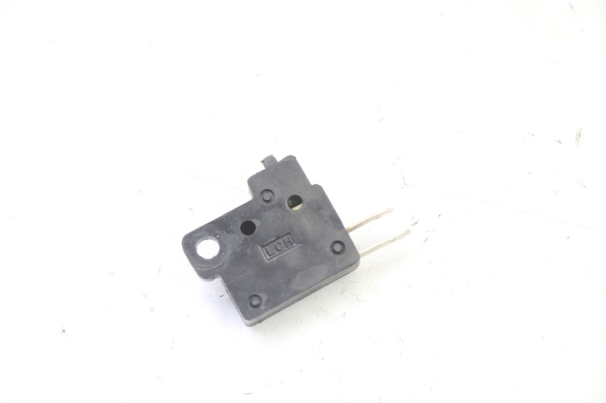 photo de CONTACTOR DE LUZ DE FRENO DERECHO KYMCO AGILITY 4T 50 (2005 - 2018)