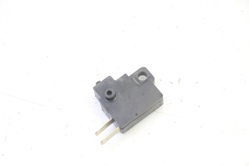 photo de CONTACTOR DE LUZ DE FRENO DERECHO KYMCO AGILITY 4T 50 (2005 - 2018)