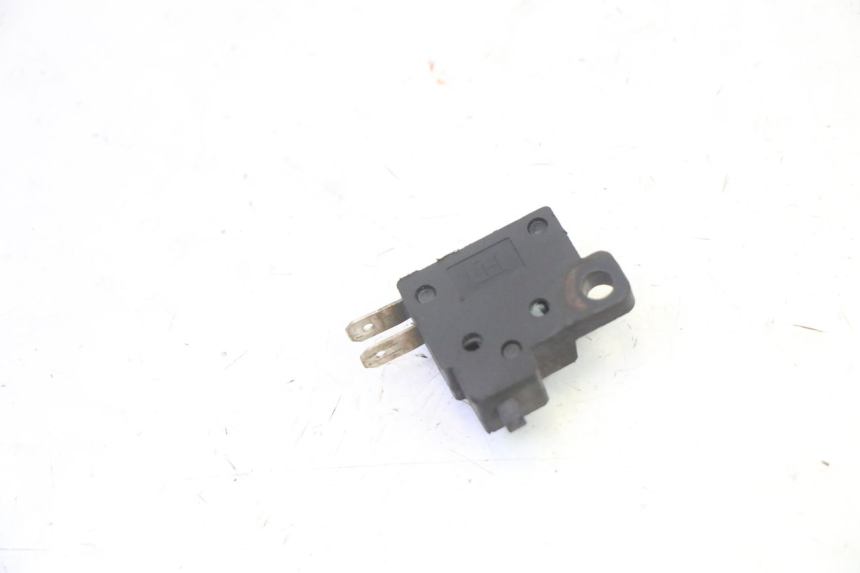 photo de CONTACTOR DE LUZ DE FRENO DERECHO KYMCO AGILITY 4T 50 (2005 - 2018)