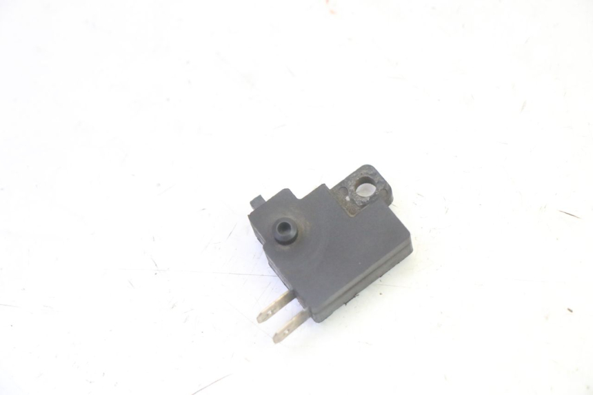 photo de CONTACTOR DE LUZ DE FRENO DERECHO KYMCO AGILITY 4T 50 (2005 - 2018)