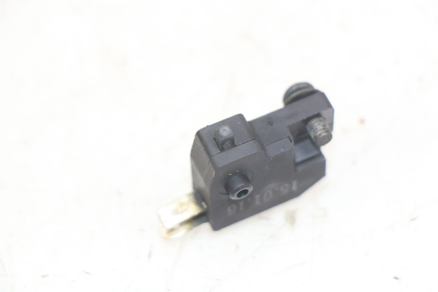 photo de CONTACTOR DE LUZ DE FRENO DERECHO KYMCO AGILITY NAKED RENOUVO 2T 50 (2011 - 2018)