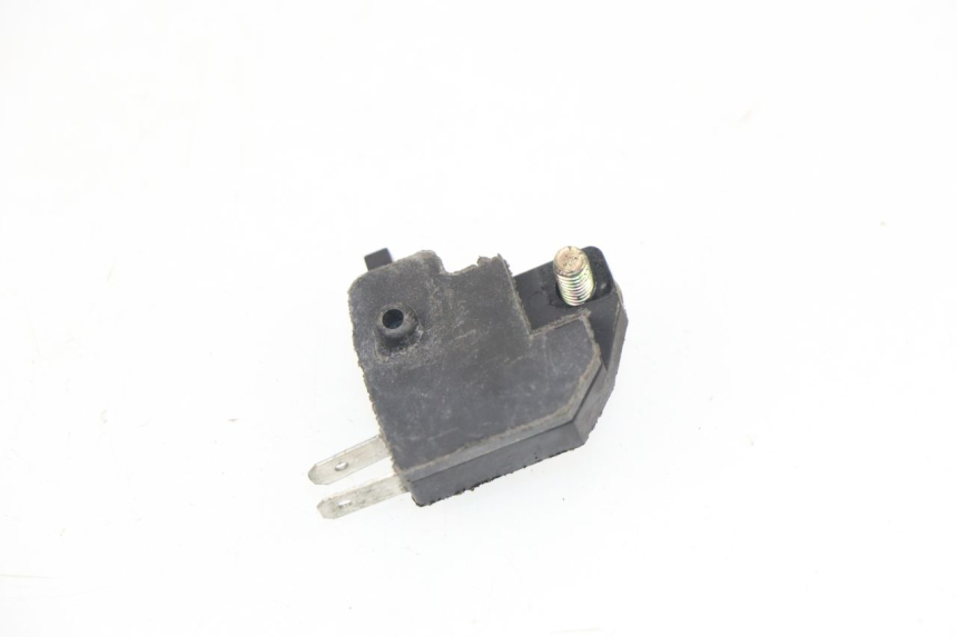 photo de LUZ FRENO INTERRUPTOR DERECHA BAOTIAN BT 49 QT-9 50 (2006 - 2010)