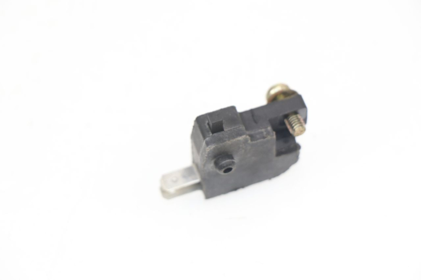 photo de LUZ FRENO INTERRUPTOR DERECHA BAOTIAN BT 49 QT-9 50 (2006 - 2010)