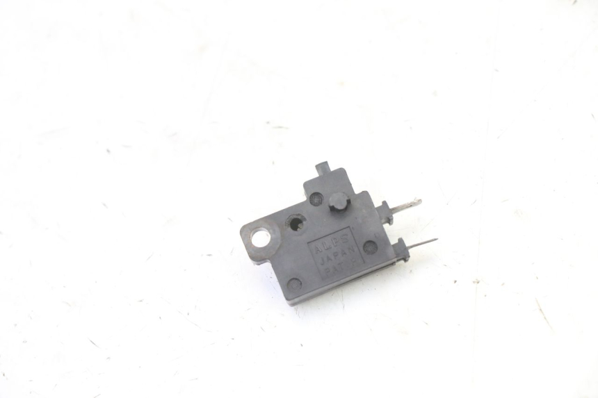 photo de CONTACTOR DE LUZ DE FRENO DERECHO HONDA CBR RR FIREBLADE 900 (1992 - 1994)