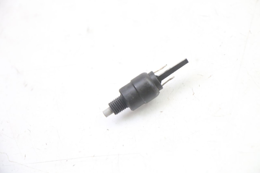 photo de LUZ FRENO INTERRUPTOR DERECHA APRILIA CLASSIC 125 (1995 - 2001)