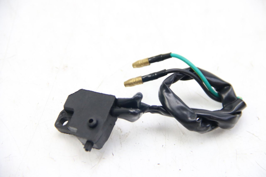 photo de CONTACTOR DE LUZ DE FRENO DERECHO JM MOTORS EVOLIS 4T 50 (2018 - 2022)