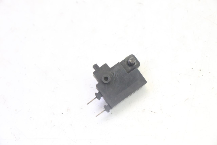 photo de CONTACTOR DE LUZ DE FRENO DERECHO HONDA FES S-WING SWING ABS 125 (2007 - 2015)