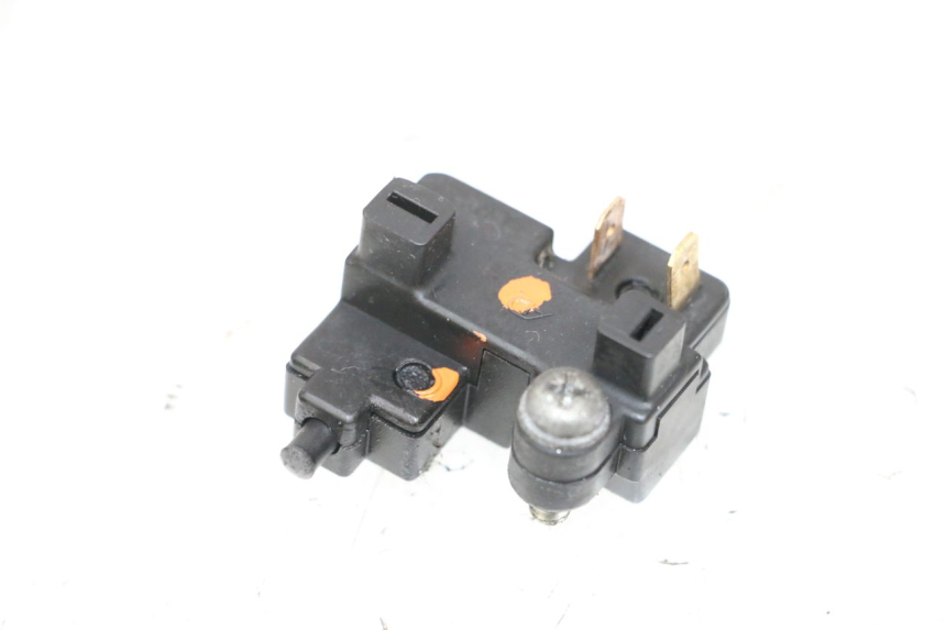 photo de CONTACTOR DE LUZ DE FRENO DERECHO YAMAHA FJR ABS 1300 (2006 - 2012) - Zoom estado de uso