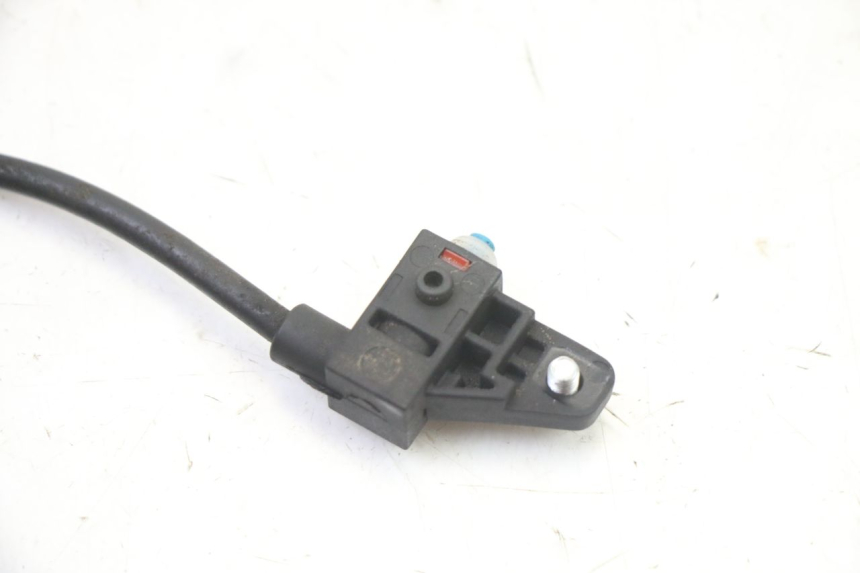 photo de CONTACTOR DE LUZ DE FRENOS DERECHO VENESI FLY RETRO 4T 50 (2020 - 2025)
