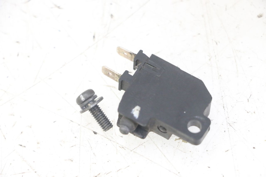 photo de LUZ FRENO INTERRUPTOR DERECHA HONDA FORZA ABS 300 (2013 - 2019)
