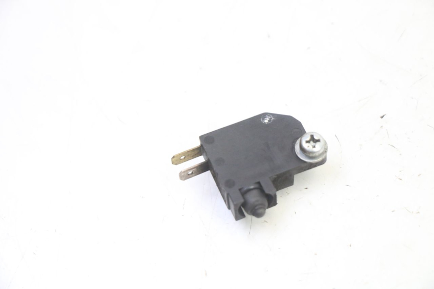 photo de LUZ FRENO INTERRUPTOR DERECHA SUZUKI GSR 750 (2011 - 2017)