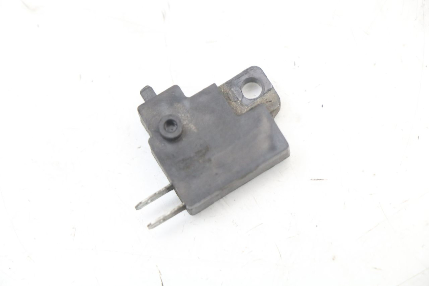 photo de LUZ FRENO INTERRUPTOR DERECHA HYOSUNG GTR 125 (2006 - 2008)