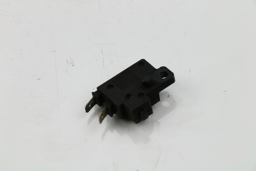 photo de LUZ FRENO INTERRUPTOR DERECHA HONDA CBR F 600 (1996 - 1998)