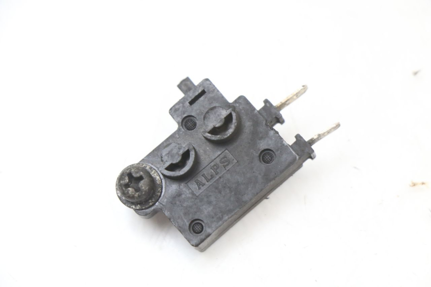 photo de CONTACTOR DE LUZ DE FRENO DERECHO HONDA FES S-WING SWING ABS 125 (2007 - 2015)