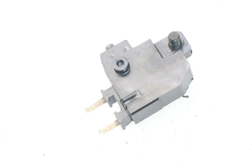 photo de CONTACTOR DE LUZ DE FRENO DERECHO HONDA INTEGRA NC D 750 (2016 - 2018)